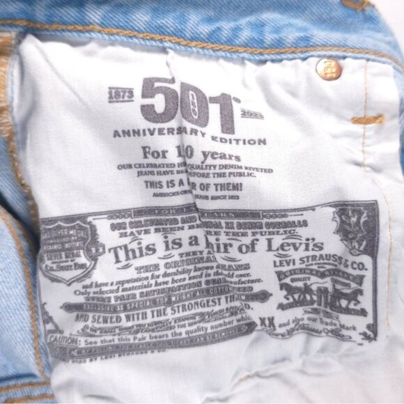 Levi's 501 150th Anniversary Edition Women’s Lt Blue Button Fly Jeans Size 29x30 - Picture 12 of 14